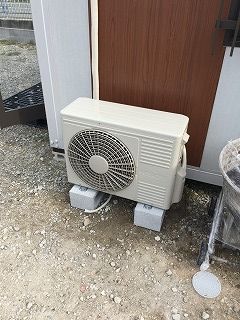 エアコン室外機